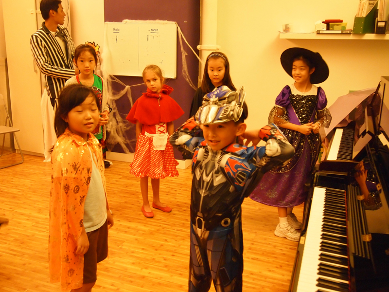 Halloween Piano Group
